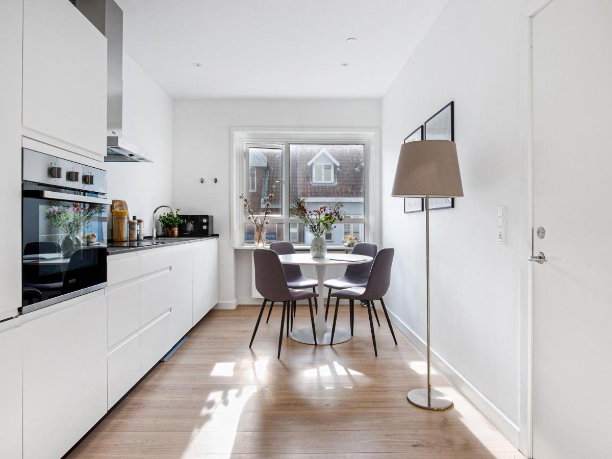 Sanders Fjord - Inviting One-Bedroom Apartment In Center Of Roskilde Bagian luar foto